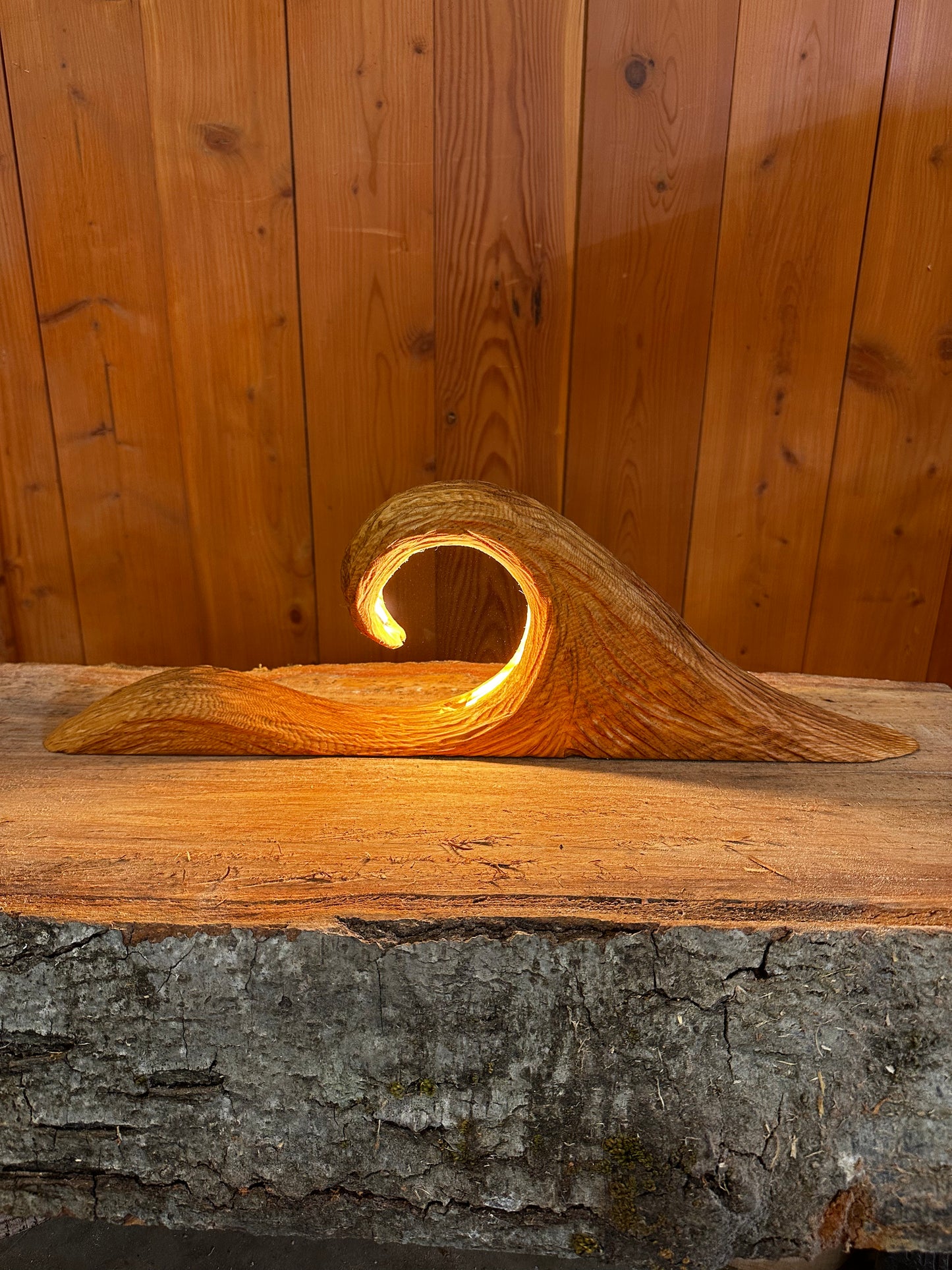 Waves Lamp